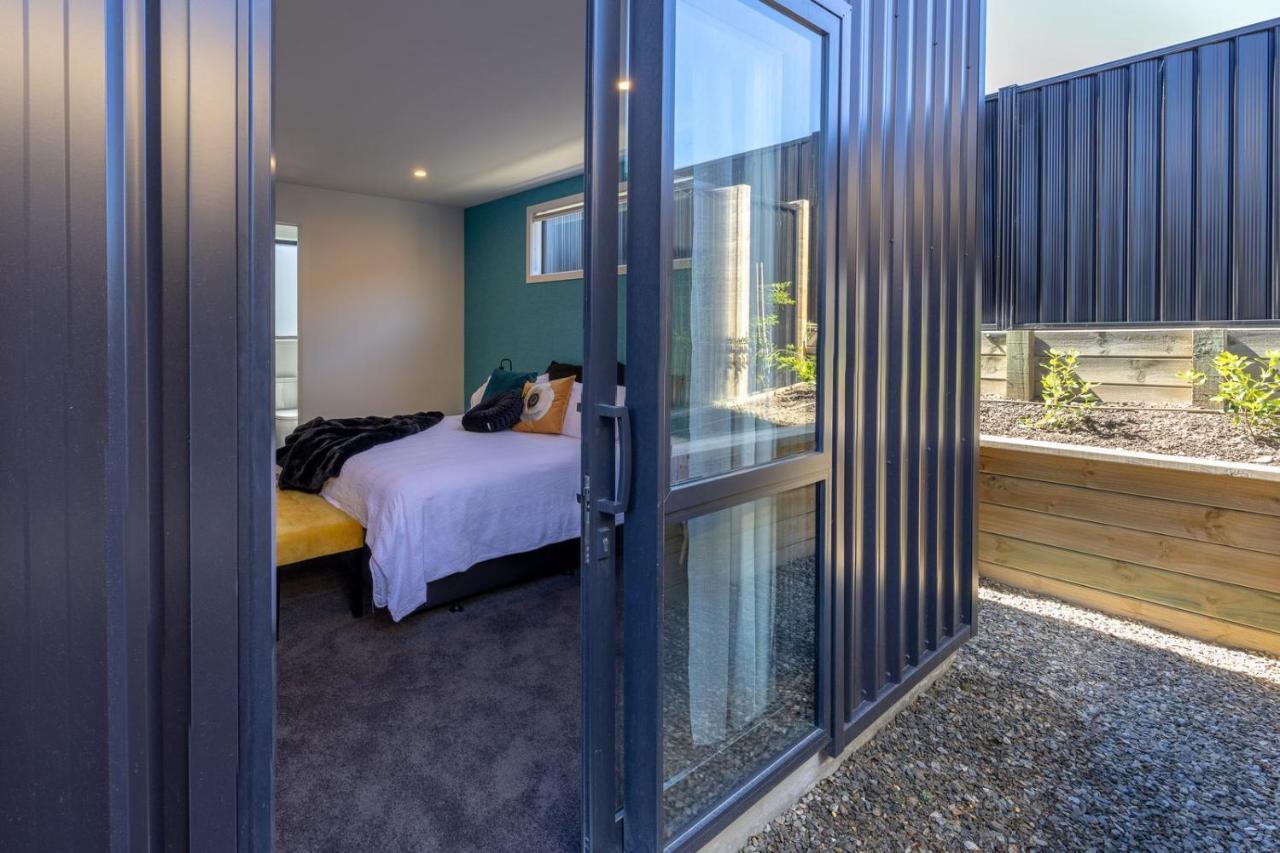 Sapphire Delight - 1 Bedroom Private Room ワナカ エクステリア 写真